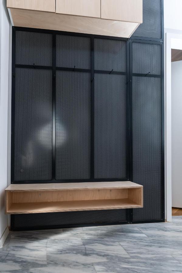 Industrial 2-Bdr Flat By The National Stadium Sofia Esterno foto