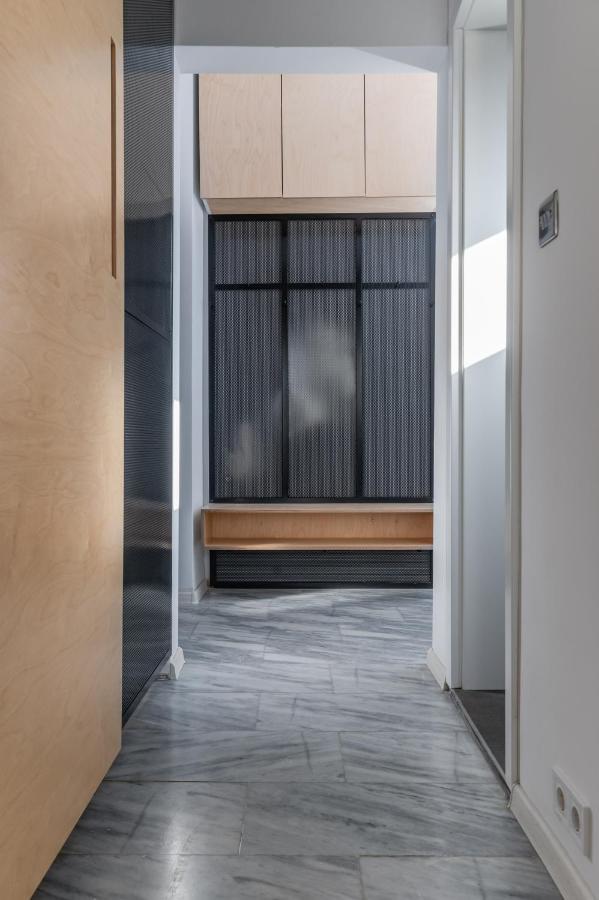 Industrial 2-Bdr Flat By The National Stadium Sofia Esterno foto